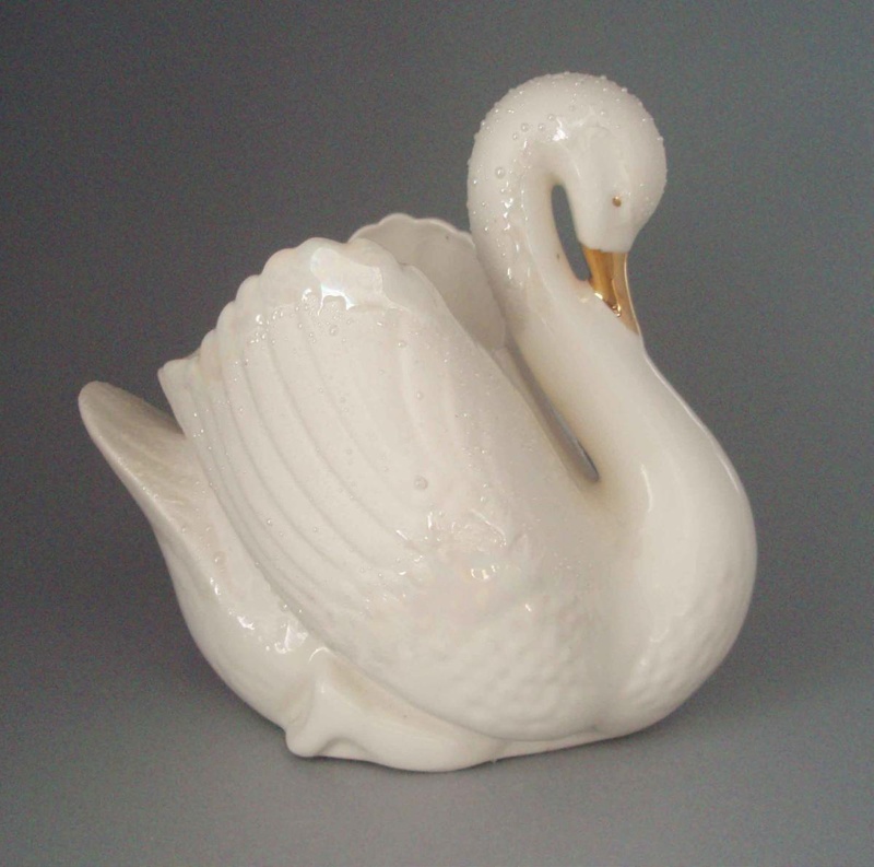 Swan; Unknown; 1977-1979; 2008.1.829