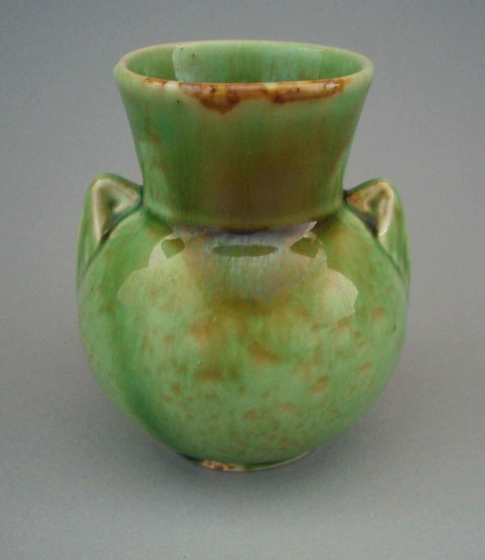 Vase; Amalgamated Brick and Pipe Company Limited; 1942-1948; 2008.1.304