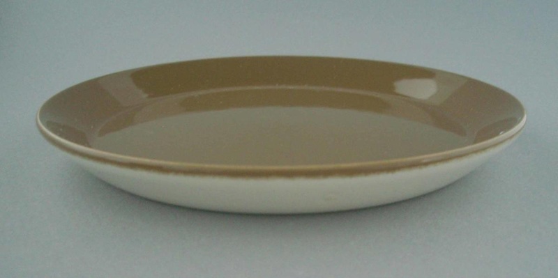 Bread and butter plate - Colour glaze; Crown Lynn Potteries Limited; 1971-1985; 2009.1.1002