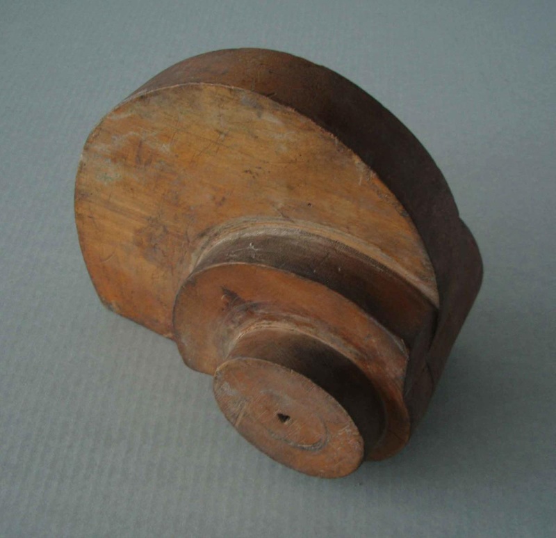Wooden pattern; Unknown; 1940-1970; 2010.1.99