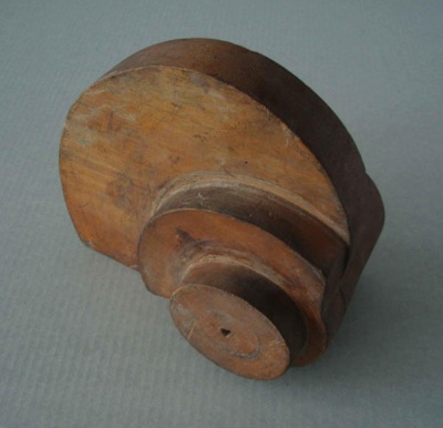 Wooden pattern; Unknown; 1940-1970; 2010.1.99