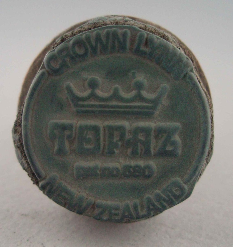 Backstamp - Topaz; Crown Lynn Potteries Limited; 1965-1975; 2008.1.2143