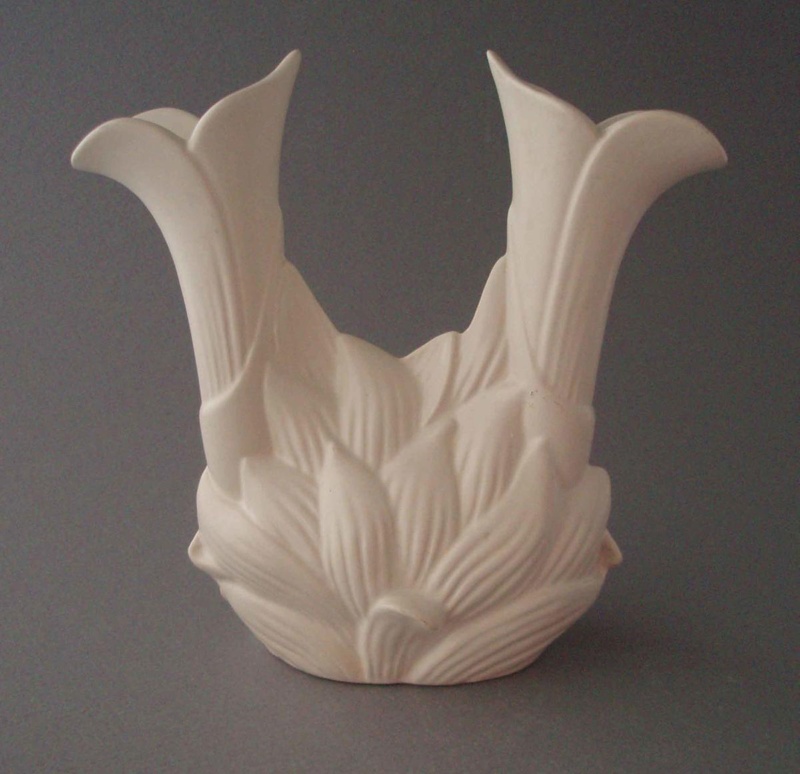 Vase; Crown Lynn Potteries Limited; 1961-1975; 2008.1.1293