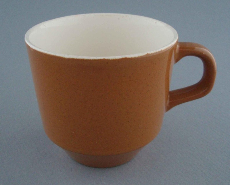 Cup - Colour glaze; Crown Lynn Potteries Limited; 1967-1972; 2008.1.1903
