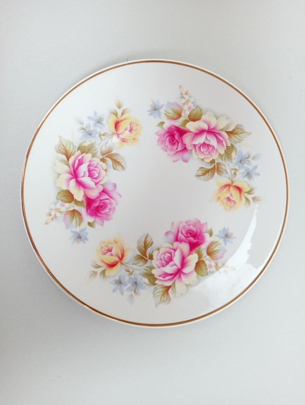 Side Plate - Angelique; Crown Lynn Potteries Limited; 1980s; 2016.48.107