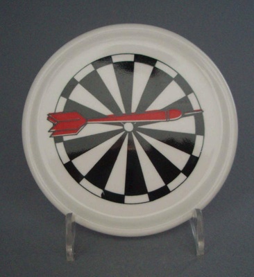 Coaster - darts; Crown Lynn Potteries Limited; 1988-1989; 2008.1.2626