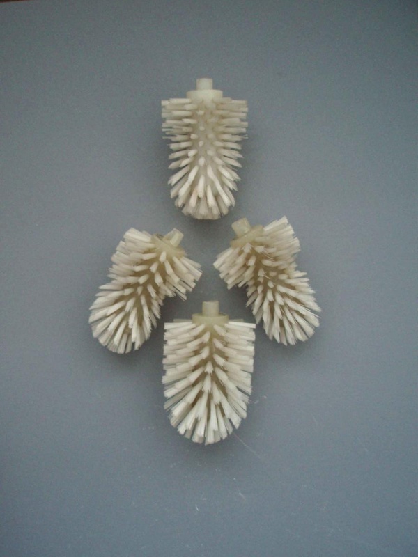 Bisque cleaning brush x 4; Unknown; 1980-1989; 2009.1.1285.1-4