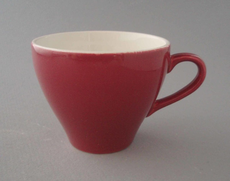 Cup - Colour glaze; Crown Lynn Potteries Limited; 1961-1975; 2009.1.611