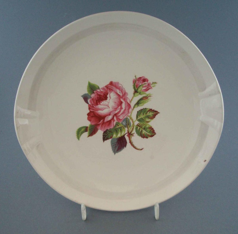 Cake plate - Sylvia Rose pattern; Crown Lynn Potteries Limited; 1962-1972; 2009.1.1105 Cake plate - Sylvia Rose pattern; Crown Lynn Potteries Limited; 1962-1972; 2009.1.1105