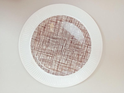 Dinner Plate - Horizon; Crown Lynn Potteries Limited; 1970s; 2016.48.138