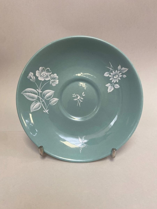 Cup and Saucer - Rembrandt; Crown Lynn Potteries Limited; 1960s; 2016.48.87