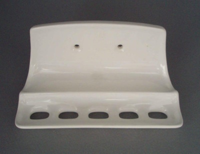 Toothbrush holder; Crown Lynn Technical Ceramics Limited; 1968-1988; 2008.1.1349
