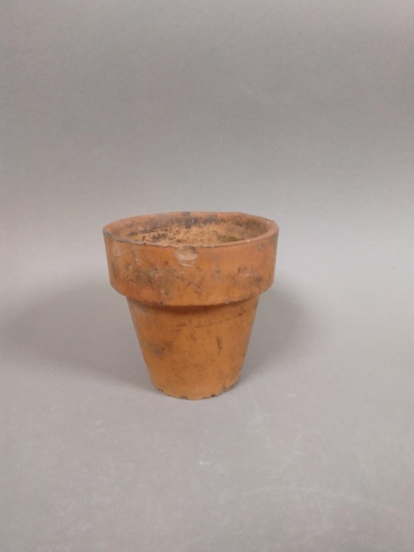 Pot; 2016.44.246