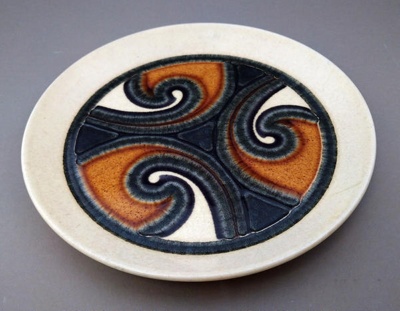 Lunch plate - Polynesia pattern; Crown Lynn Potteries Limited; 1977-1985; 2016.48.132