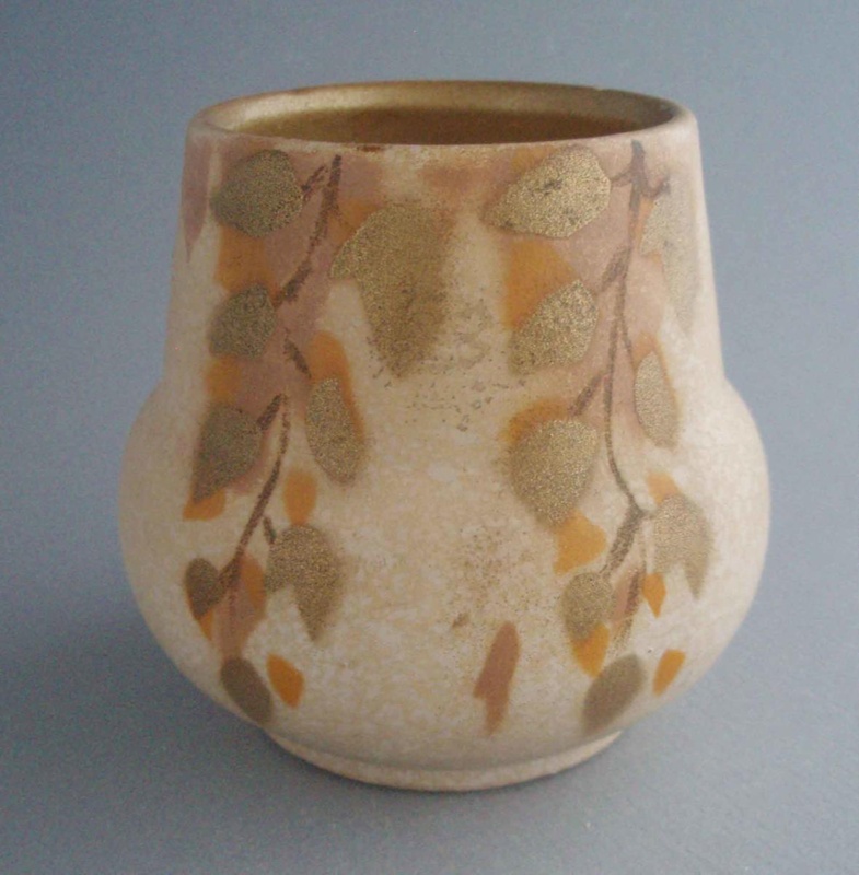 Vase; Amalgamated Brick and Pipe Company Limited; 1940-1948; 2008.1.1598