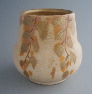 Vase; Amalgamated Brick and Pipe Company Limited; 1940-1948; 2008.1.1598