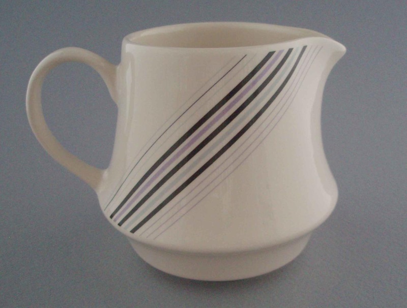 Cream jug; Crown Lynn Potteries Limited; 1982-1989; 2008.1.2002 Cream jug; Crown Lynn Potteries Limited; 1982-1989; 2008.1.2002