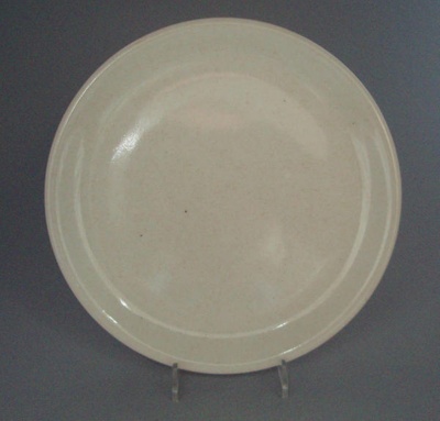 Bread and butter plate - Whitestone pattern; Crown Lynn Potteries Limited; 1980-1989; 2009.1.62