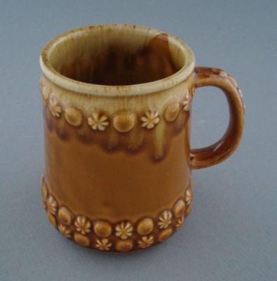 Mug - floral; Titian Potteries (1965) Limited; 1978-1985; 2009.1.581