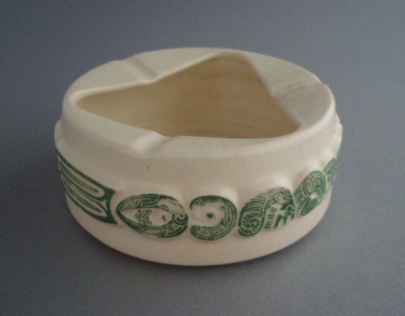 Ashtray; Crown Lynn Potteries Limited; 1965-1975; 2008.1.1449