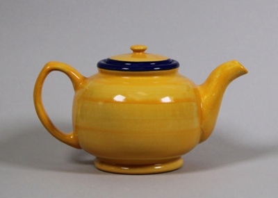 Teapot - temuka; Studio Ceramics NZ Ltd; 2017.1.238