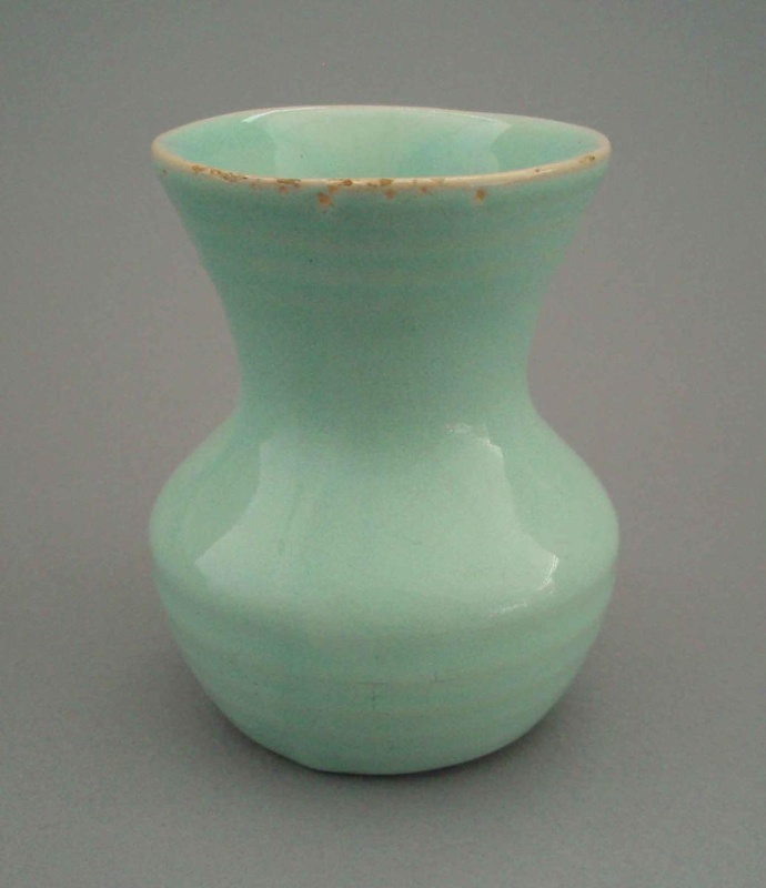 Vase; Amalgamated Brick and Pipe Company Limited; 1942-1948; 2008.1.295