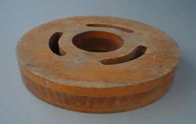 Wooden pattern - cup clutch cam; Unknown; 1950-1985; 2008.1.2457