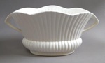 Mantle vase; Crown Lynn Potteries Limited; 1955-1964; 2021.28.1