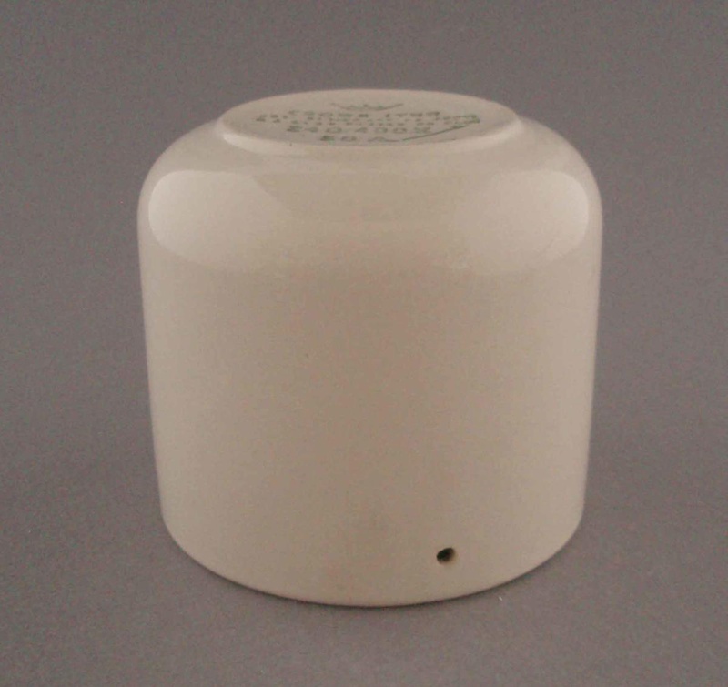 Electrical insulator; Crown Lynn Technical Ceramics Limited; 1964-1989; 2008.1.1504