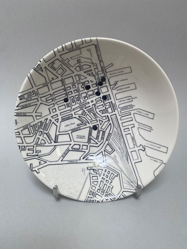 Trillo's Down Town Bowl; Crown Lynn Potteries Limited; 1964; 2024.2.7
