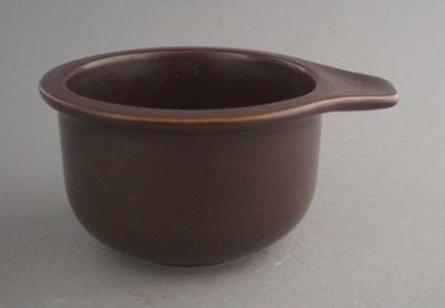Butter dish - trial; Titian Potteries (1965) Limited; 1969-1979; 2009.1.874