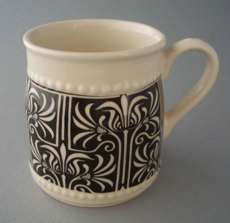 Mug - floral; Titian Potteries (1965) Limited; 1978-1989; 2008.1.1844