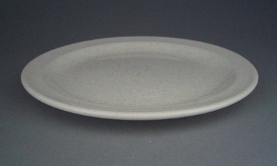 Bread and butter plate - trial; Crown Lynn Potteries Limited; 1980-1989; 2008.1.2534