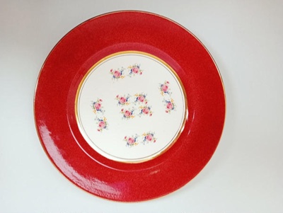 Dinner Plate - Ascot Red; Crown Lynn Potteries Limited; 1950s-1960s; 2016.48.119