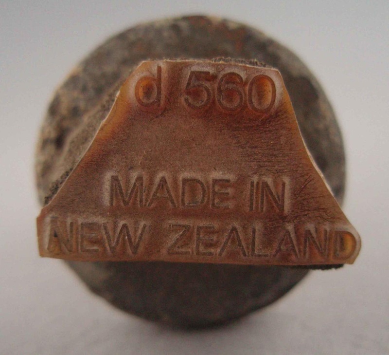 Backstamp - d.560; Crown Lynn Potteries Limited; 1982-1985; 2008.1.2097