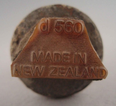 Backstamp - d.560; Crown Lynn Potteries Limited; 1982-1985; 2008.1.2097