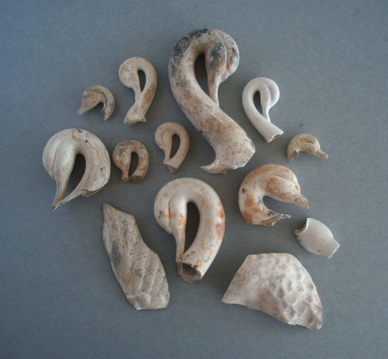 Shards - swans; Crown Lynn Potteries Limited; 1948-1975; 2009.1.1954.1-12