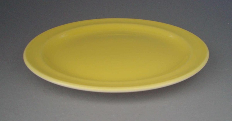 Bread and butter plate - sample; Crown Lynn Potteries Limited; 1980-1989; 2009.1.953 Bread and butter plate - sample; Crown Lynn Potteries Limited; 1980-1989; 2009.1.953
