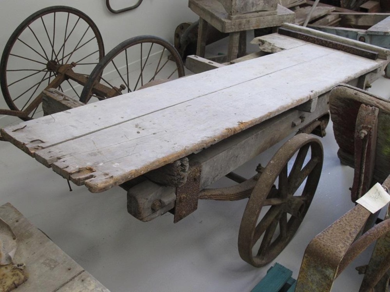 Barrow, double wheeled; 2015.1.22