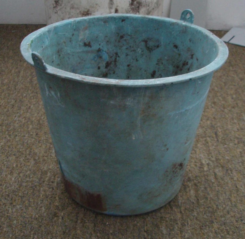 Bucket of shards; Crown Lynn Potteries Limited; 1948-1989; 2009.1.1620 Bucket of shards; Crown Lynn Potteries Limited; 1948-1989; 2009.1.1620
