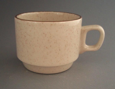 Cup; Crown Lynn Potteries Limited; 1983-1989; 2009.1.1561
