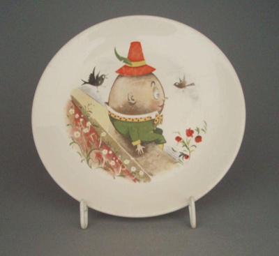 Child's bread and butter plate - nursery rhyme; Crown Lynn Potteries Limited; 1975-1989; 2008.1.1310