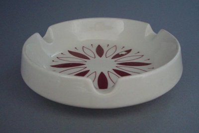 Ashtray - Tango pattern; Crown Lynn Potteries Limited; 1966-1980; 2008.1.2396