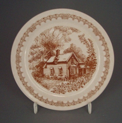 Bread and butter plate - Heritage pattern; Crown Lynn Potteries Limited; 1980-1985; 2008.1.1477
