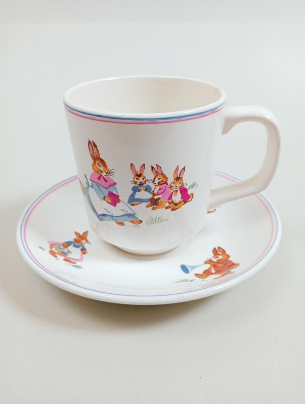 Cup and Saucer - Bunny; Crown Lynn Potteries Limited; 1965-1970; 2016.48.34