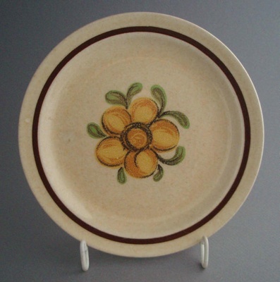 Bread and butter plate - Mandy pattern; Crown Lynn Potteries Limited; 1977-1986; 2008.1.1591