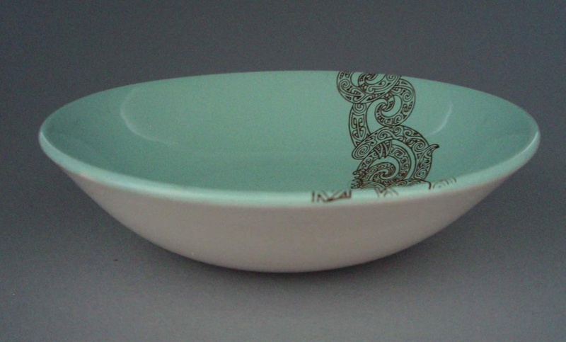 Bowl - Air New Zealand; Crown Lynn Potteries Limited; 1965-1975; 2008.1.2022