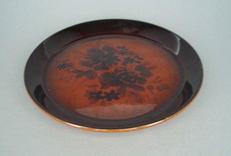 Bread and butter plate - Kashmir Rose pattern; Crown Lynn Potteries Limited; 1980-1985; 2008.1.1315