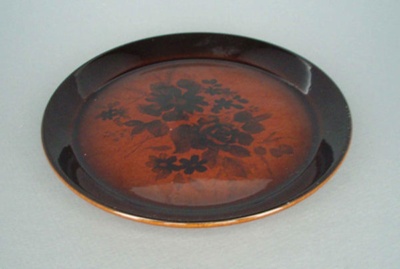 Bread and butter plate - Kashmir Rose pattern; Crown Lynn Potteries Limited; 1980-1985; 2008.1.1315
