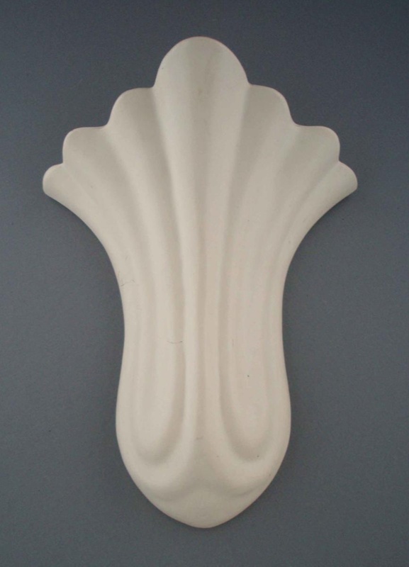 Wall vase; Crown Lynn Potteries Limited; 1948-1970; 2009.1.251
